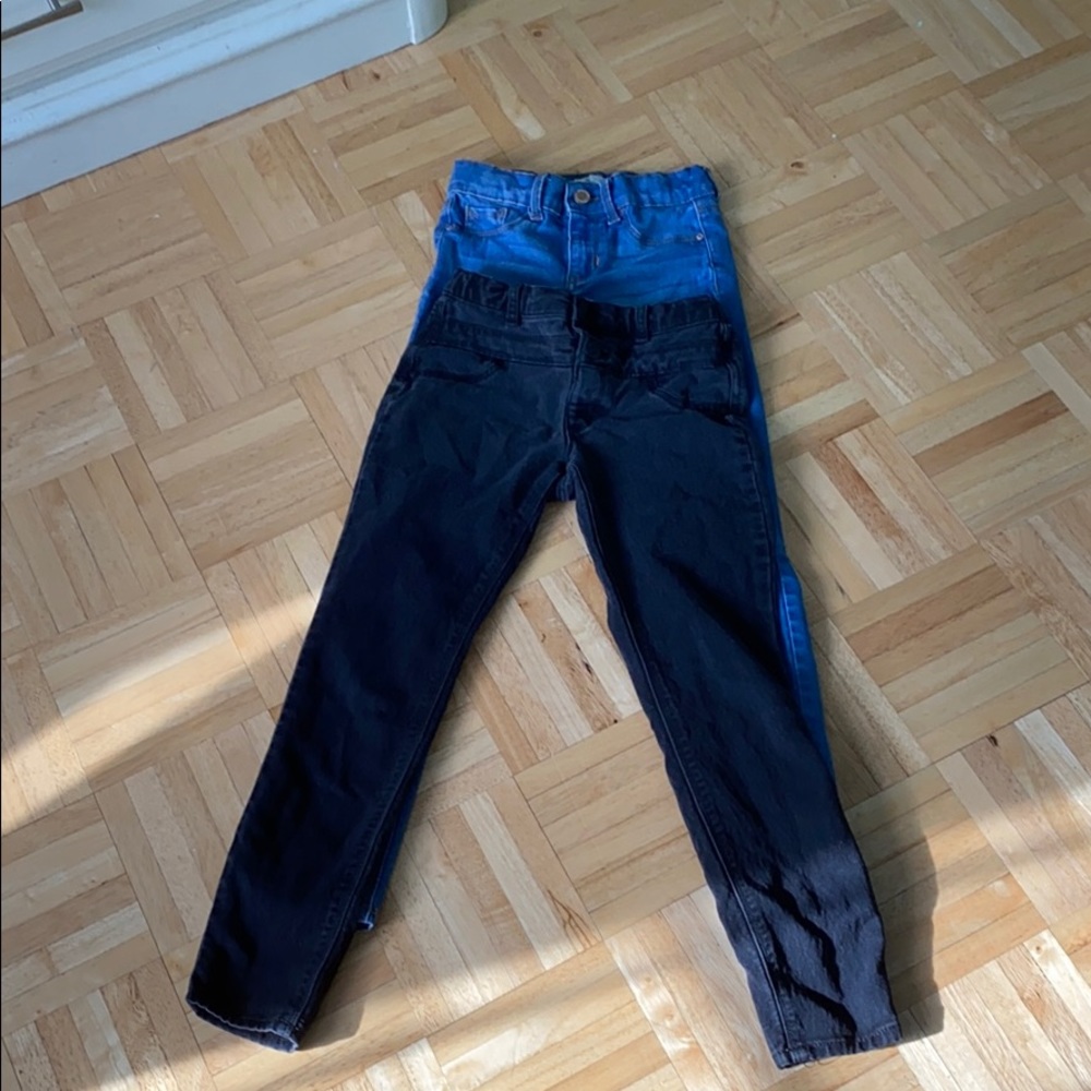 Set of Jordache jeans!